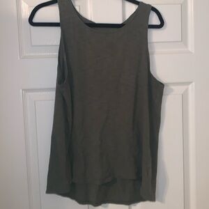 Everyday wear army green tank